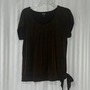 APT. 9 Women's Brown With Neckline Design and Tie Bottom Blouse